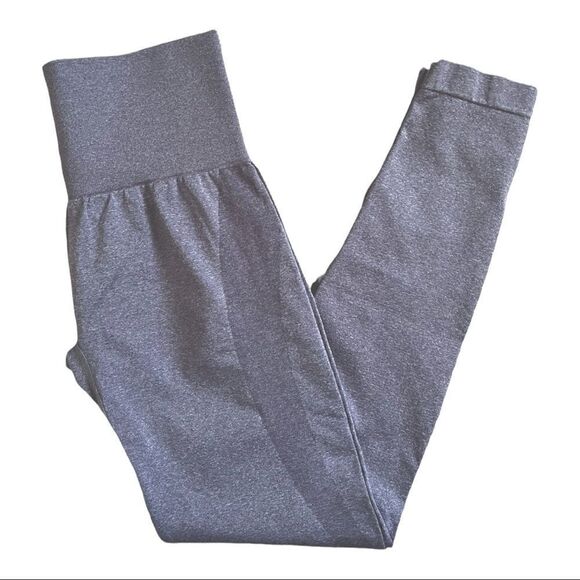 NVGTN Contour Seamless Leggings - Picture 2 of 8